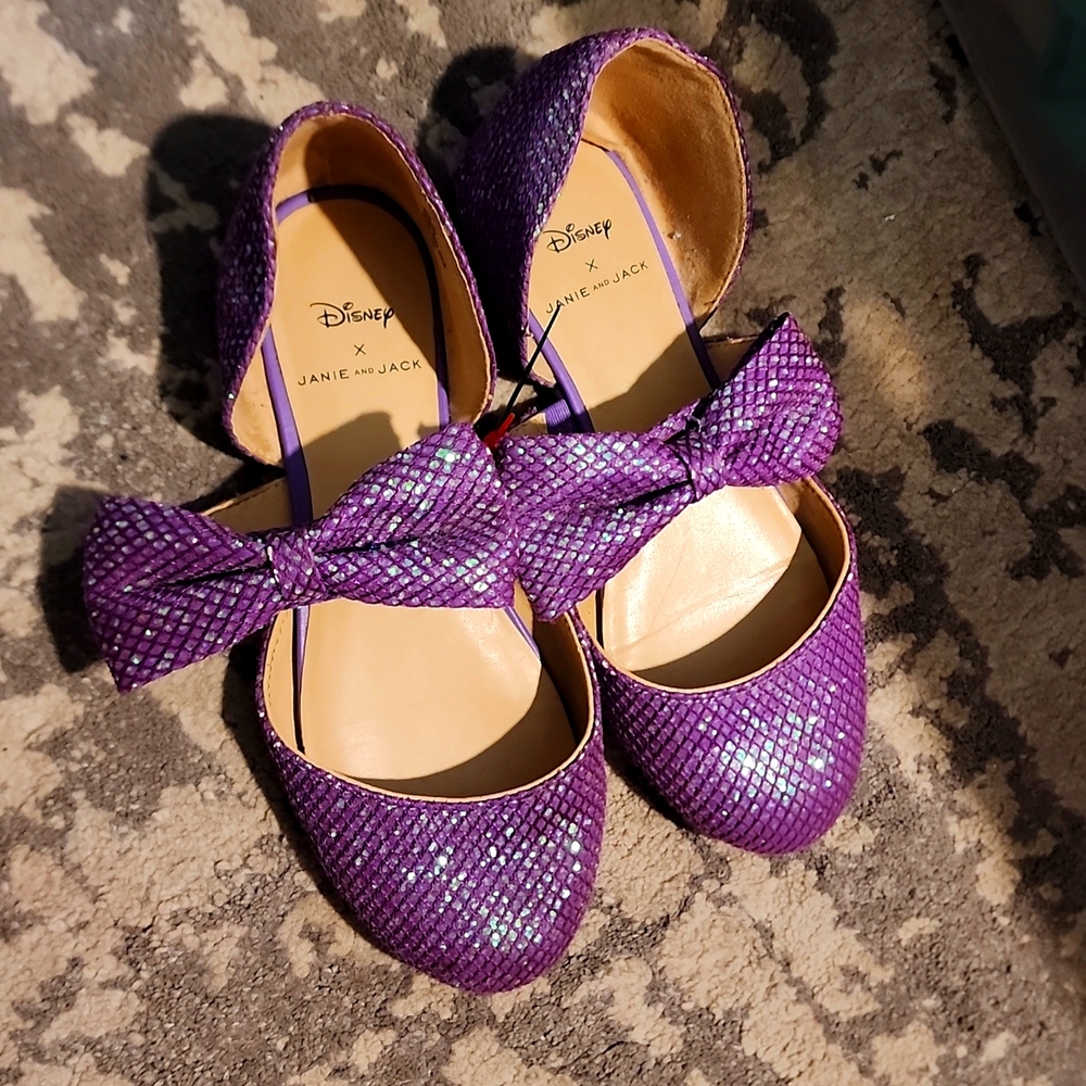 Kids shoes